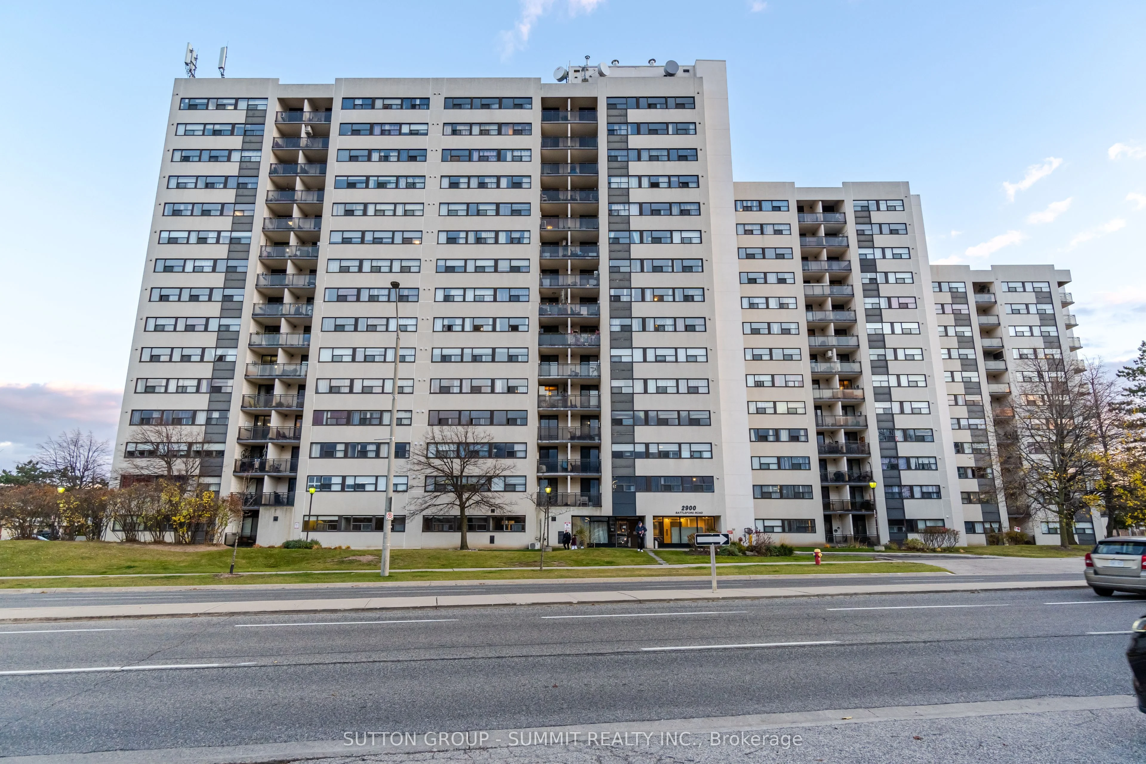 2900 Battleford Road 603, Mississauga, ON L5N 2V9