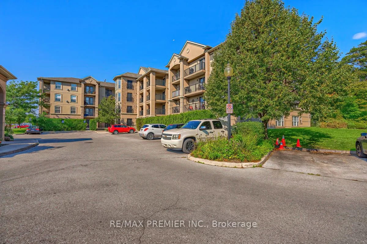 2085 Appleby Line 205, Burlington, ON L7L 7H4