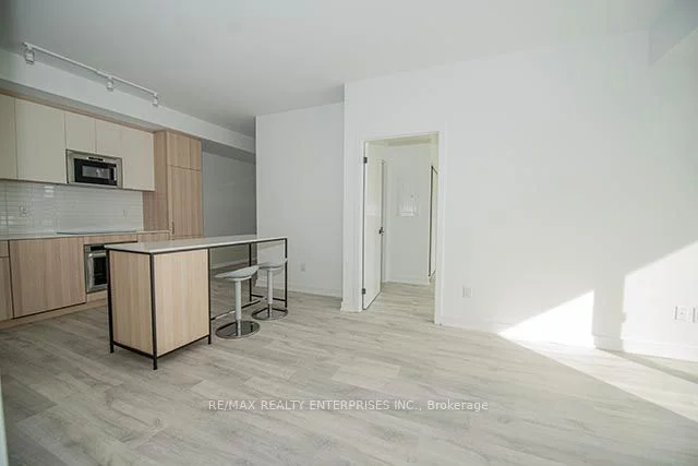 215 Lakeshore Road W 345, Mississauga, On L5h 0a7