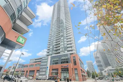 2200 Lake Shore Boulevard W 3710, Toronto W06, On M8v 1a4