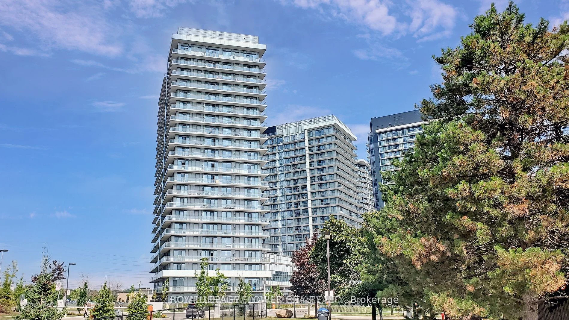 4655 Metcalfe Avenue 608, Mississauga, ON L5M 0Z7