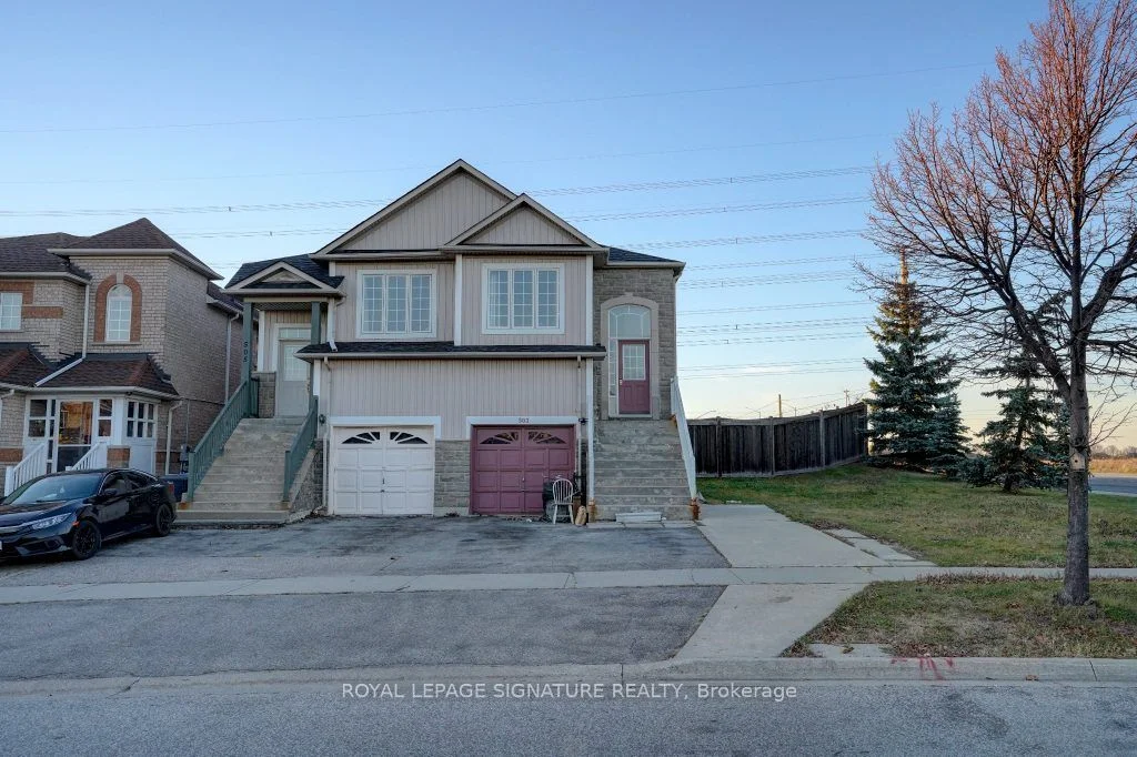 503 Rossellini Drive A, Mississauga, ON L5W 1M5