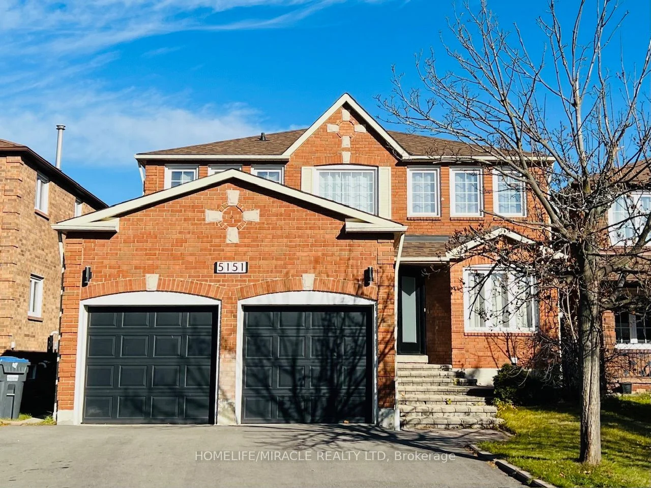 5151 Nishga Court W, Mississauga, ON L5R 2M7