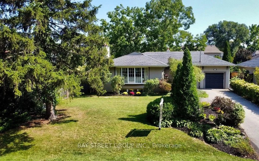 1134 Sarta Road, Oakville, ON L6L 2P2