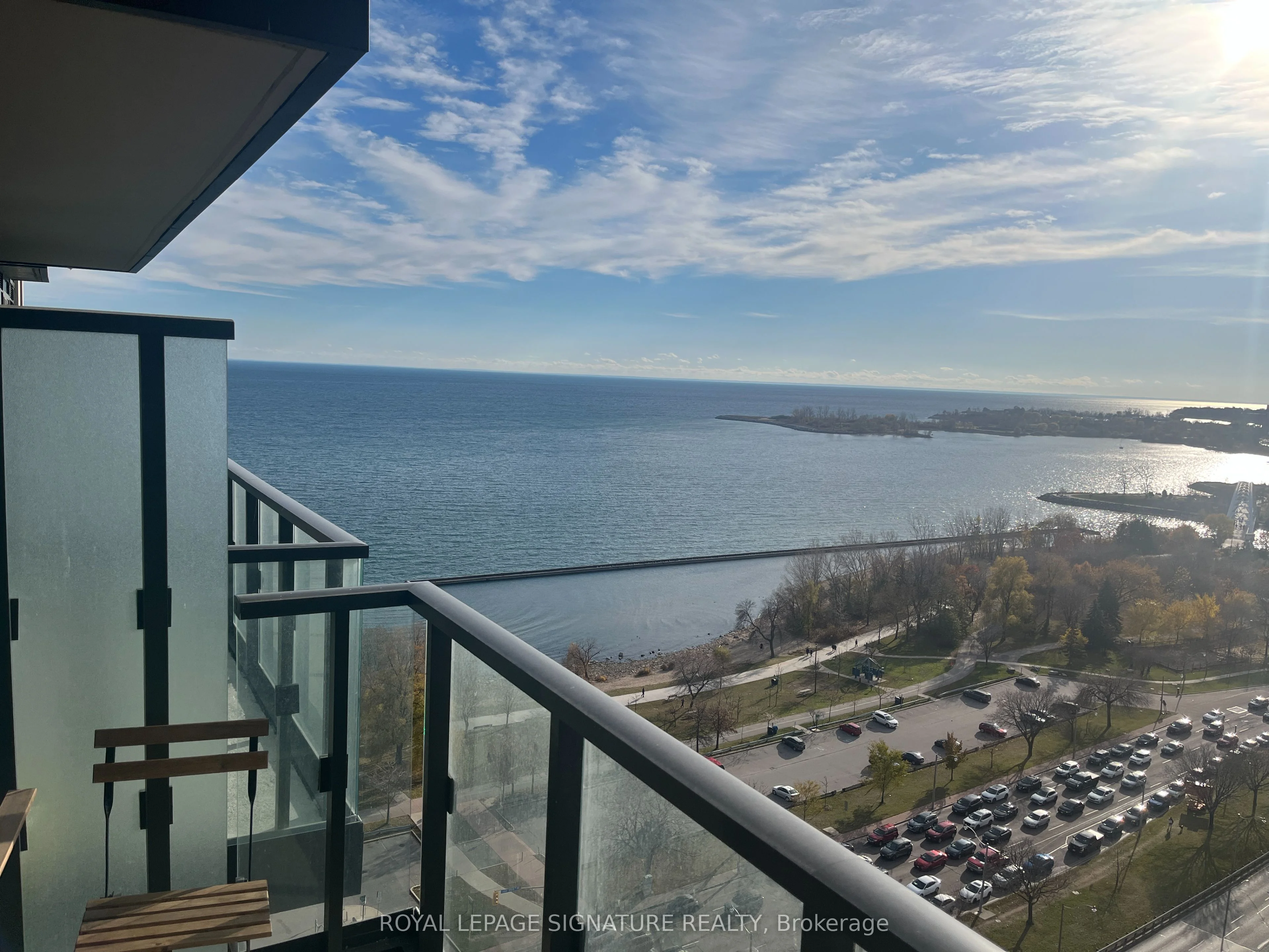 1928 Lake Shore Boulevard W 2215, Toronto W01, ON M6S 1A1