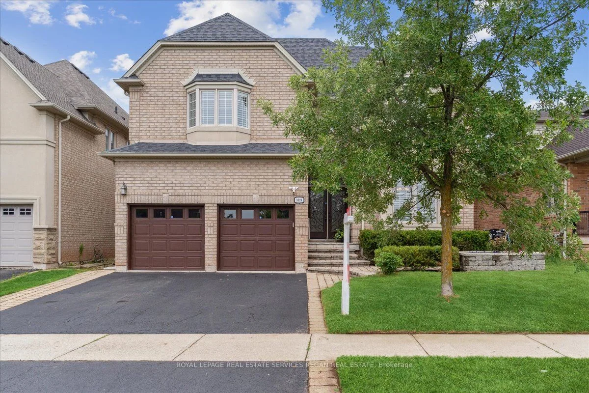 1021 Kestell Boulevard, Oakville, ON L6H 7L7