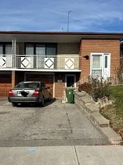 54 Songwood Drive Bsmt, Toronto W05, On M9m 1x3