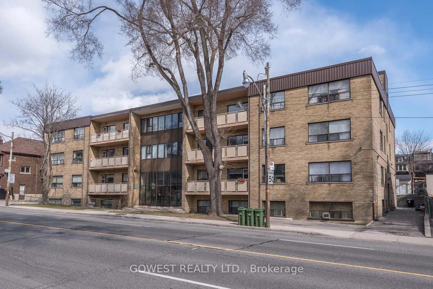 205 Keele Street 110, Toronto W02, ON M6P 2K1