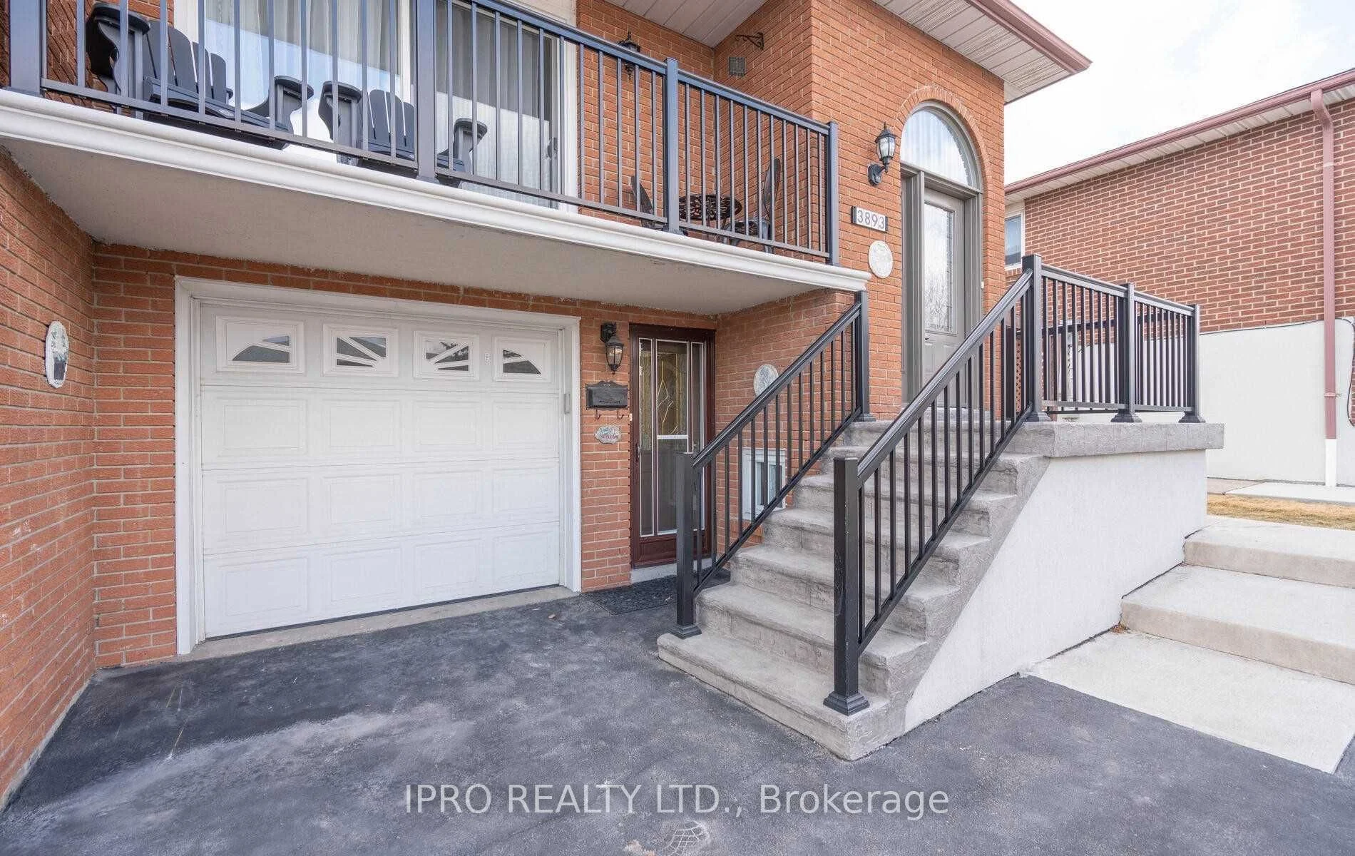 3893 Midhurst Lane W 3893, Mississauga, On L4z 1g2