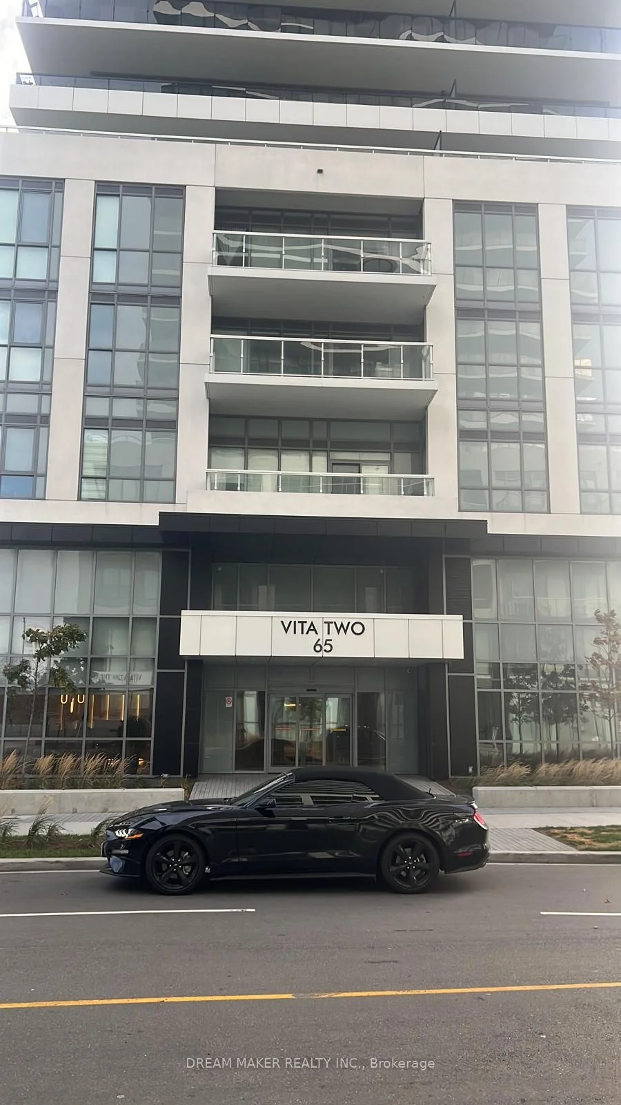 65 Annie Craig Drive 408, Toronto W06, On M8v 0g3