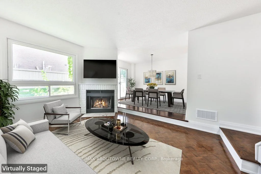 4635 Regents Terrace 2, Mississauga, ON L5R 1W8