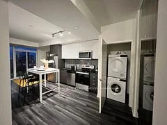 #425 859 The Queensway, Toronto W07, ON, M8Z 1N8