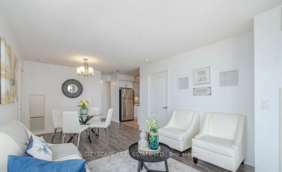4080 Living Arts Drive S 2408, Mississauga, ON L5B 4N3