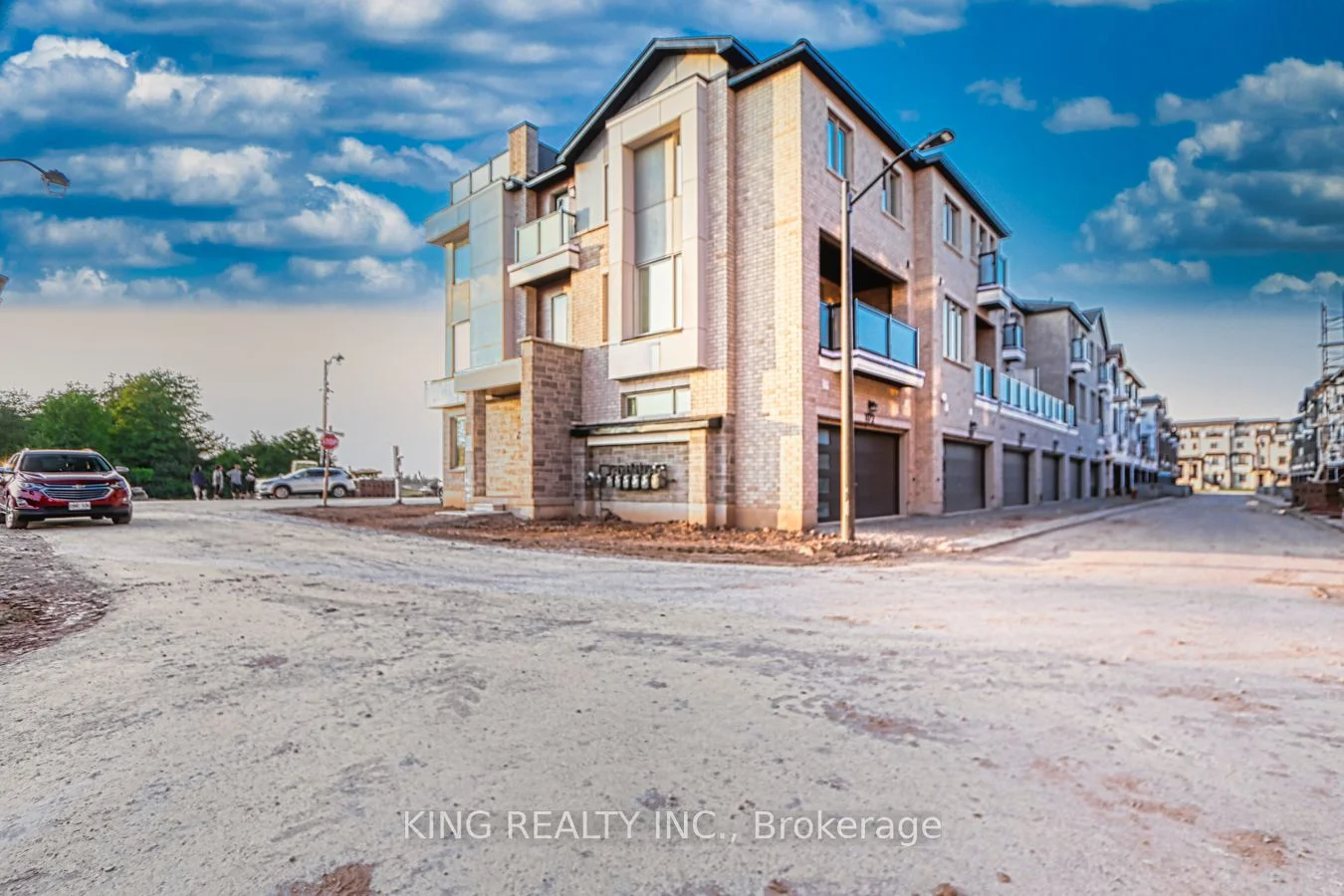 1172 Wheat Boom Drive, Oakville, On L6h 7w4