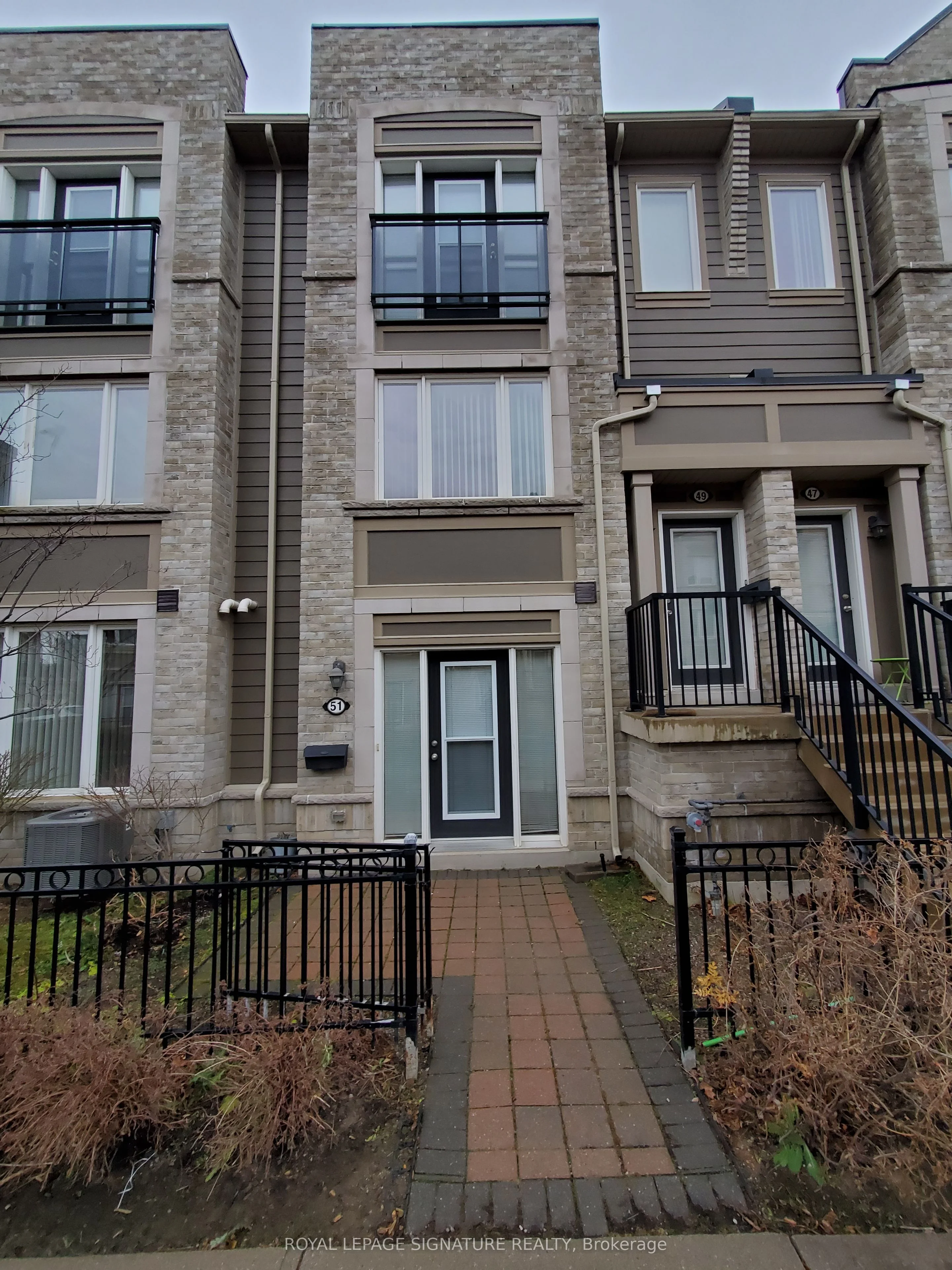 2891 Rio Court 51, Mississauga, ON L5M 0S3