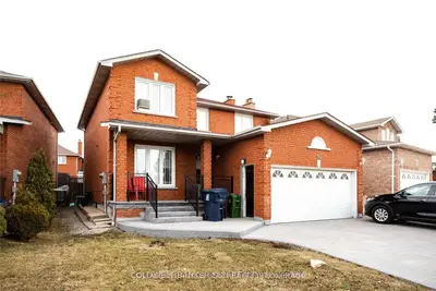 56 Hullrick Drive L1, Toronto W10, On M9w 6w6