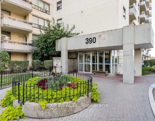 390 Dixon Road W 2109, Toronto W09, ON M9R 1T4