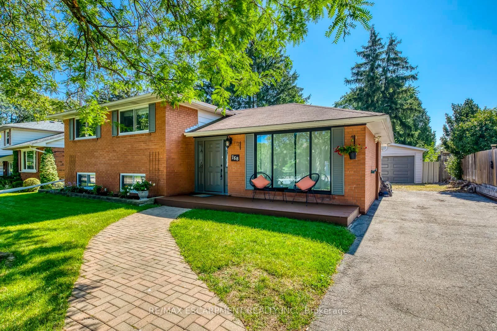 768 Wesley Street, Burlington, On L7r 3h2