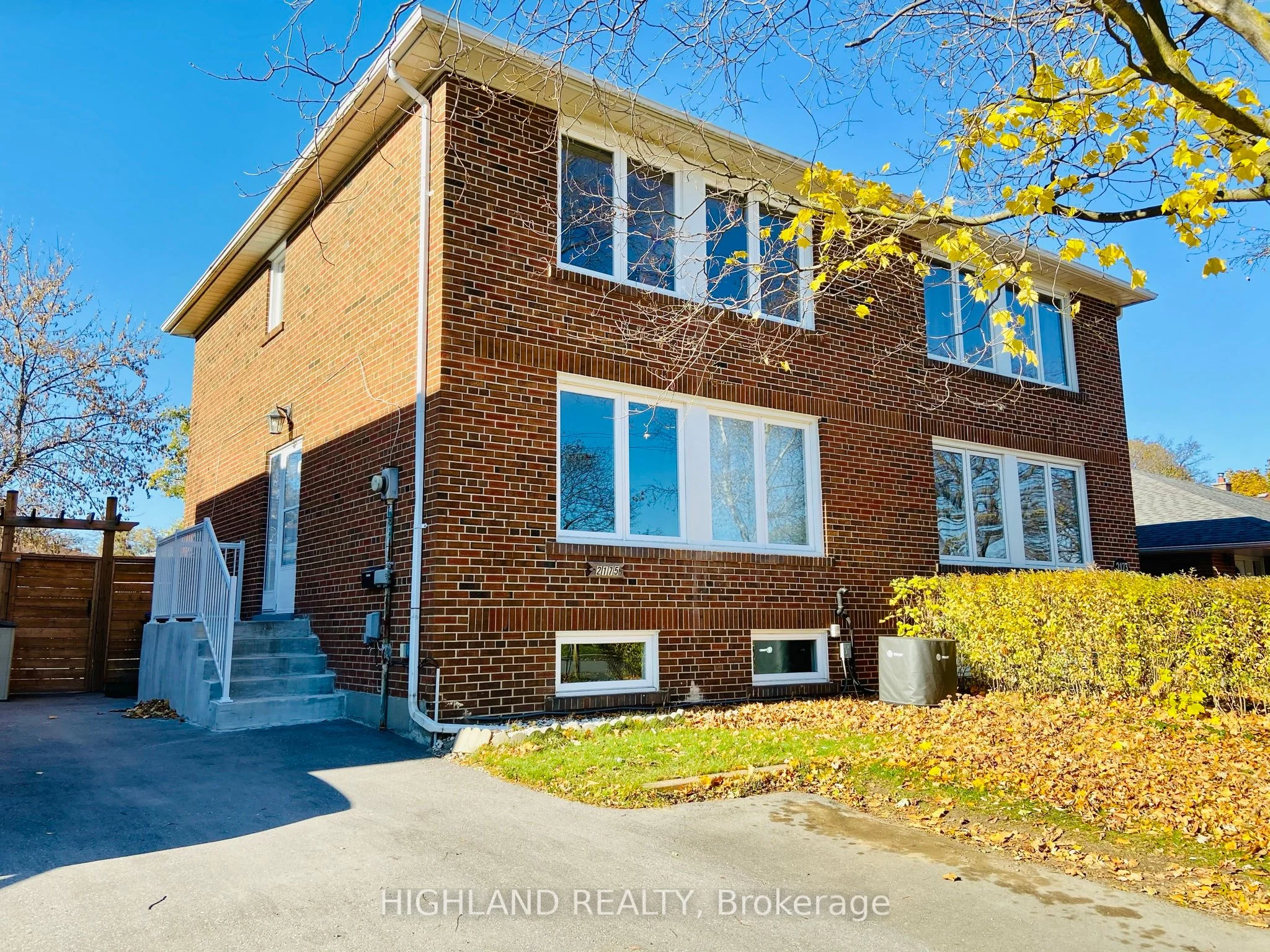 2175 Wiseman Court, Mississauga, ON L5J 1P3