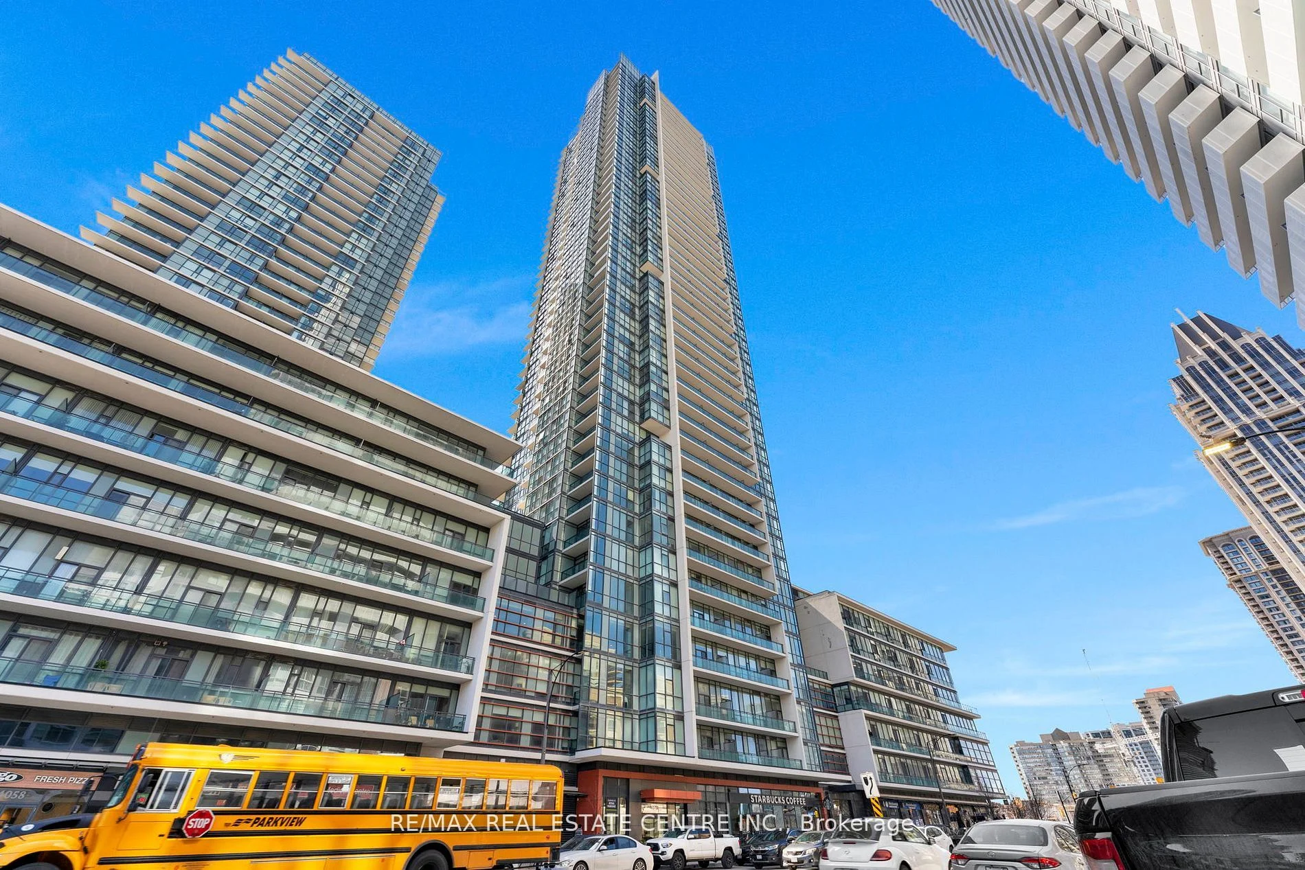 4070 Confederation Parkway 1408, Mississauga, ON L5B 0E9