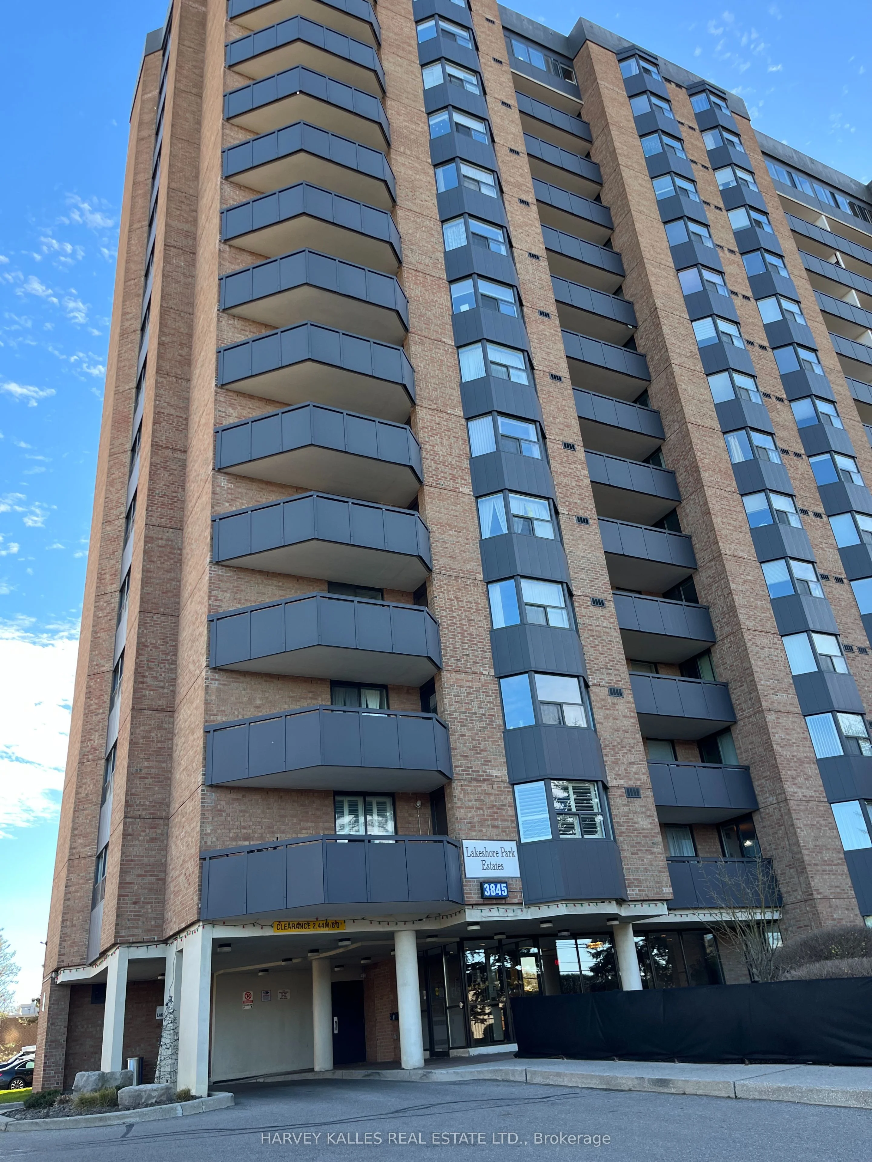 3845 Lake Shore Boulevard W 1610, Toronto W06, ON M8W 4Y3