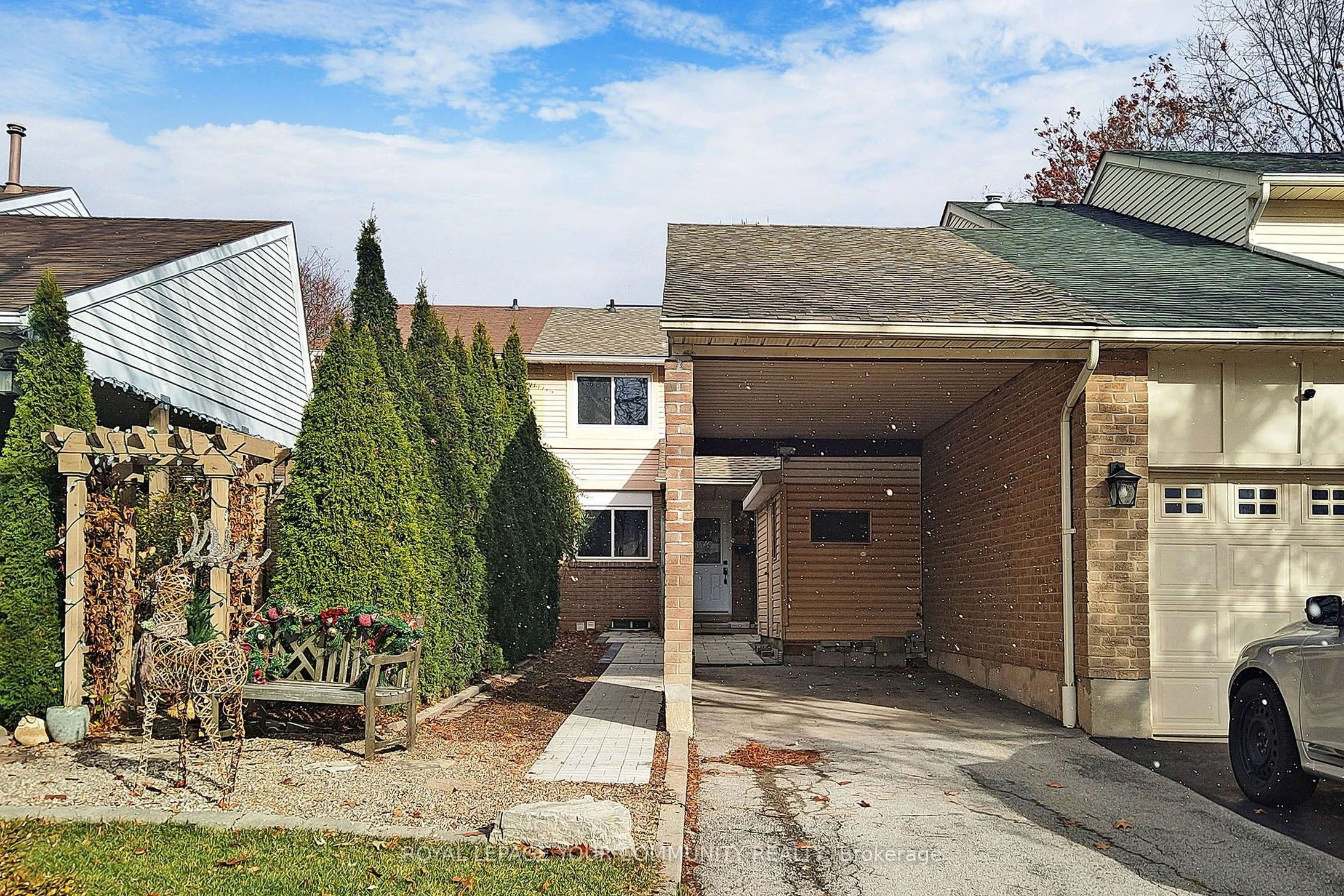 1041 Elizabeth Place, Oakville, ON L6H 3H8