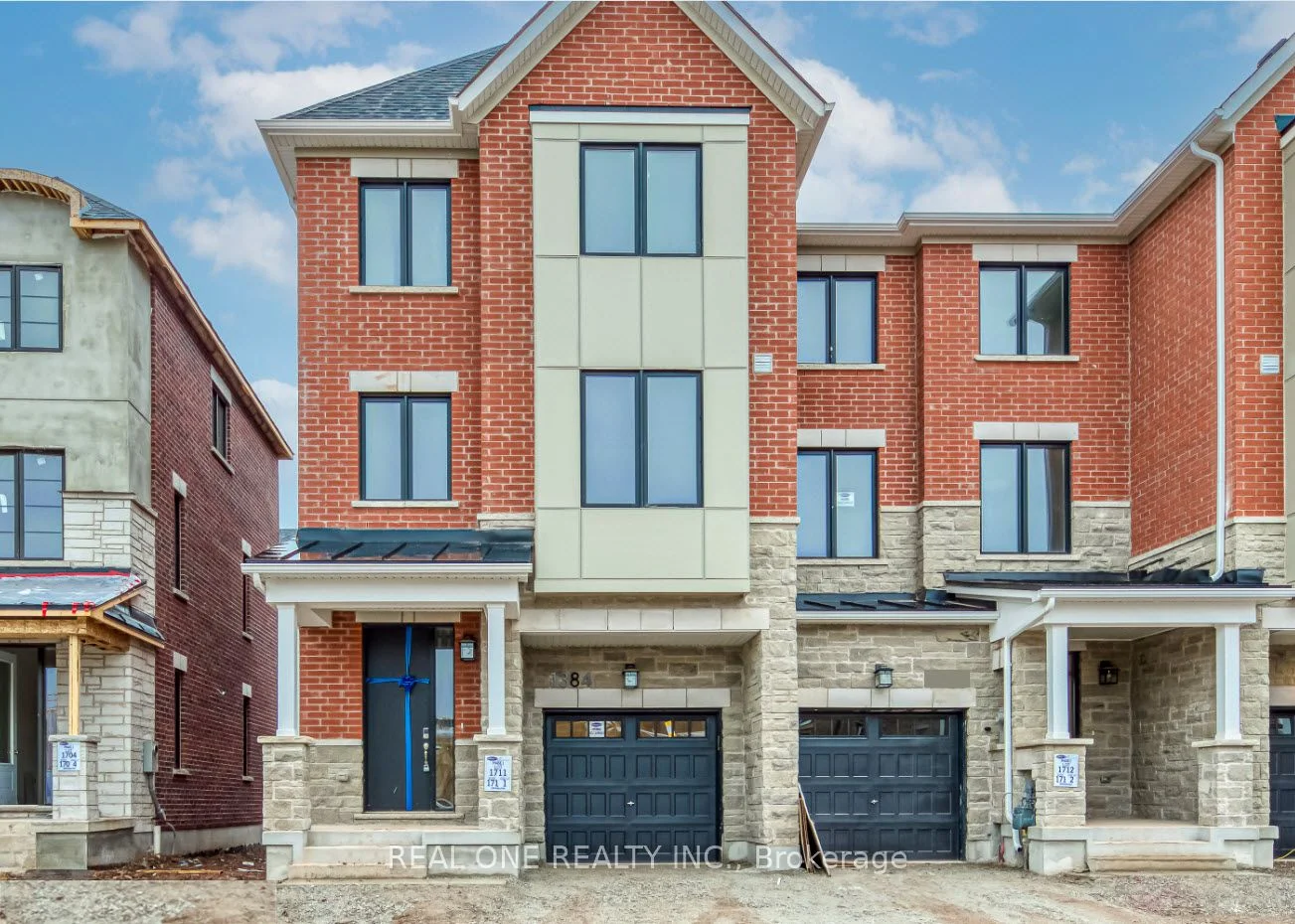 1384 Kobzar Drive Upper, Oakville, ON L6M 5P2
