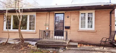 27 Main Street, Mississauga, On L5m 1x5