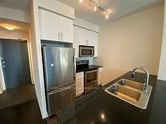 4070 Confederation Parkway 2203, Mississauga, On L5b 0e9