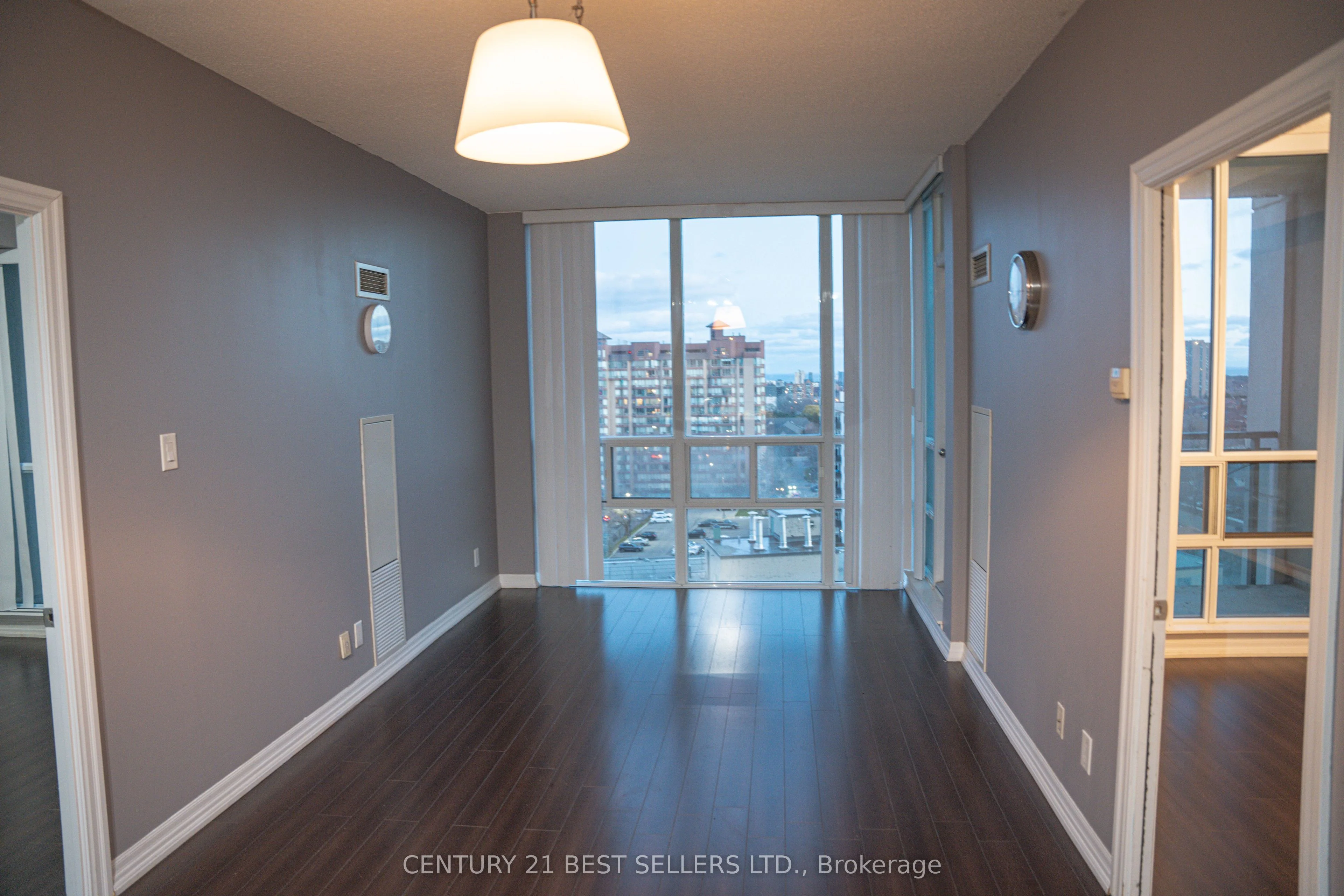 3515 Kariya Drive 1206, Mississauga, ON L5B 0C1