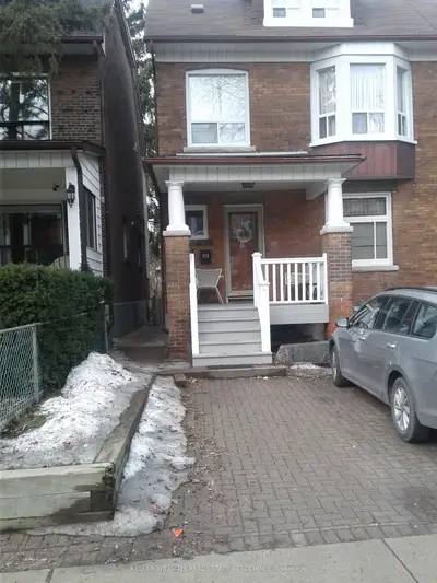 172 Sunnyside Avenue W Lower, Toronto W01, On M6r 2p6