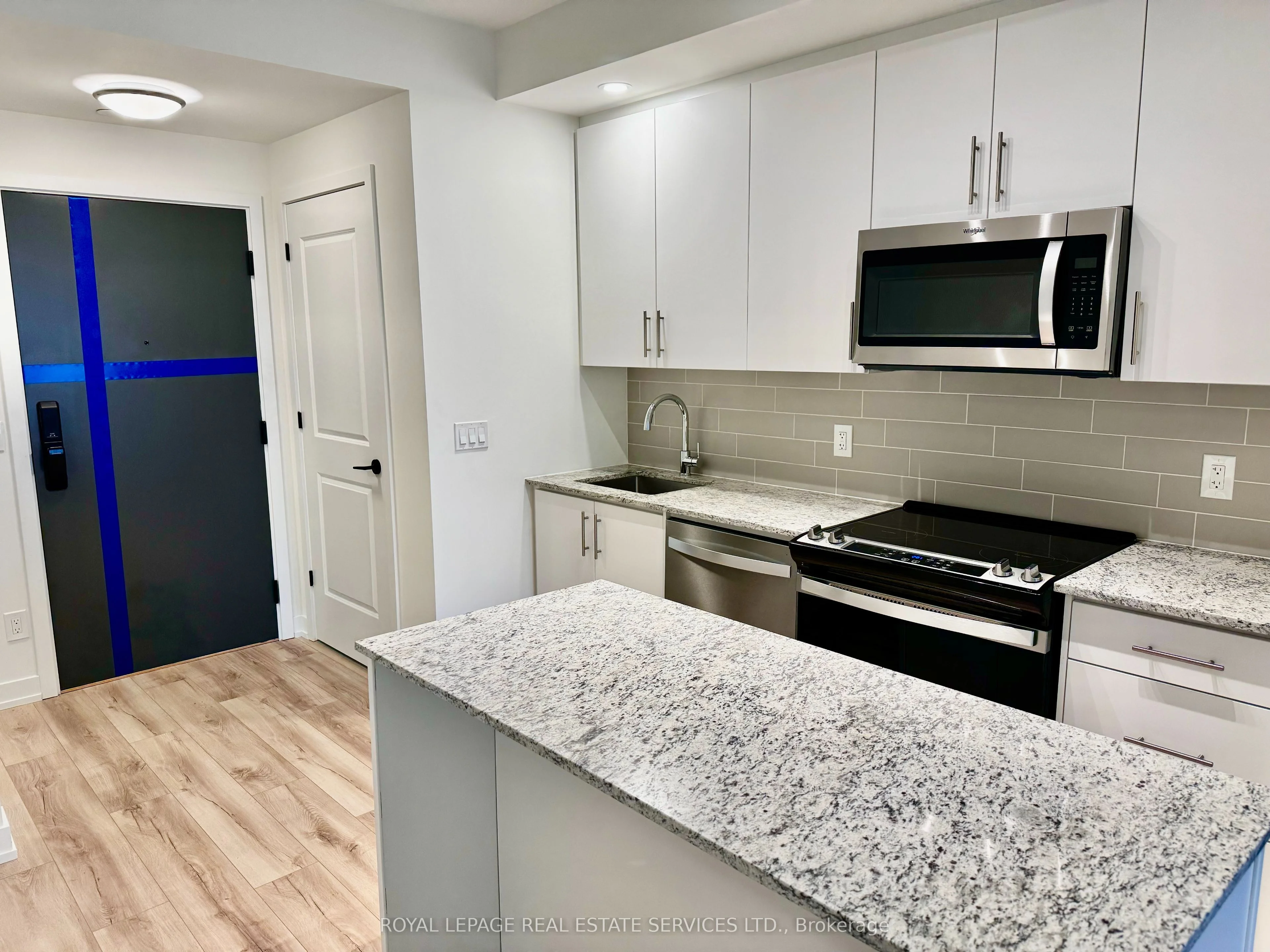 345 Wheat Boom Drive 1310, Oakville, ON L6H 7X4