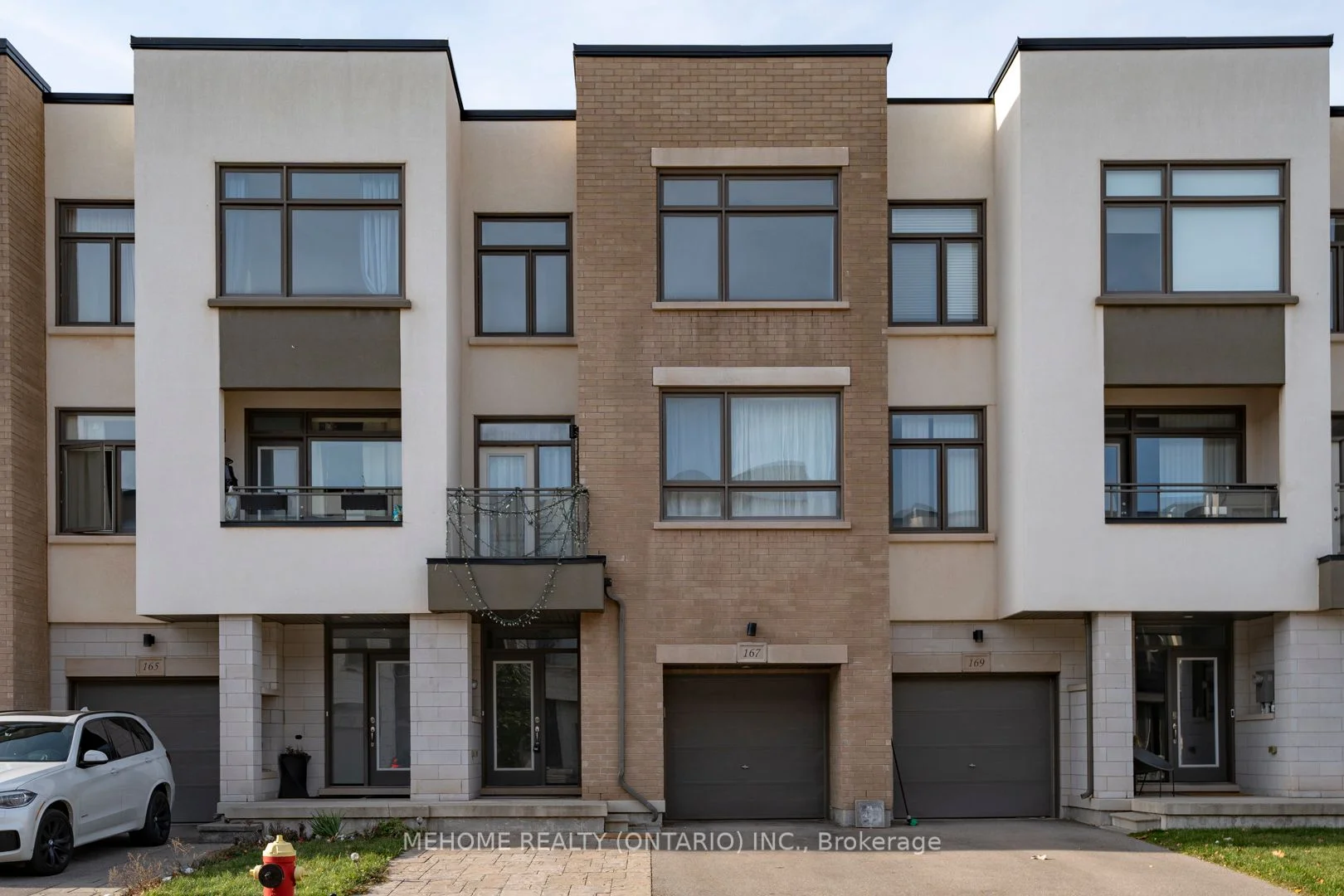 167 Squire Crescent, Oakville, On L6h 0l7