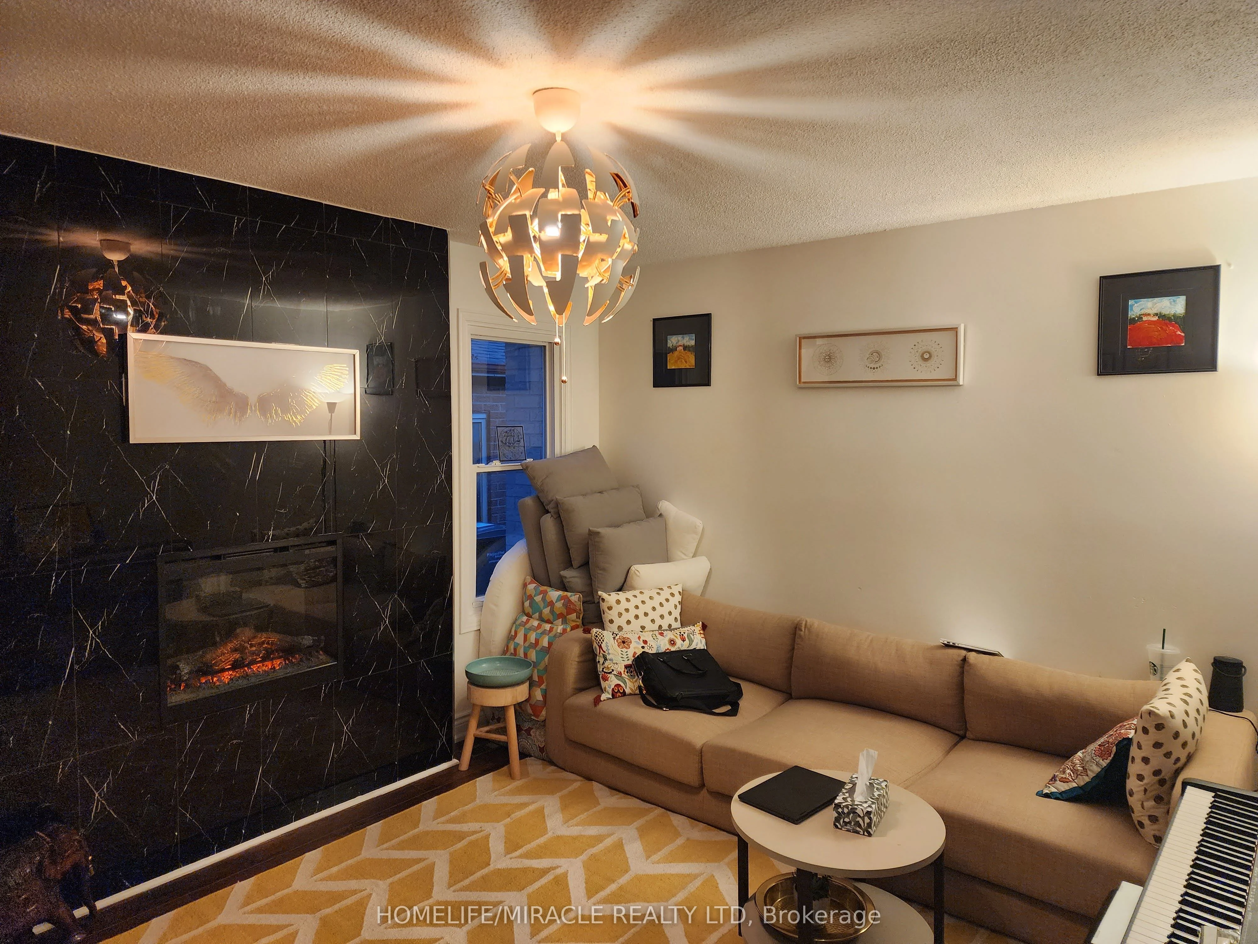 2385 Hargood Place Upper, Mississauga, On L5m 3g2
