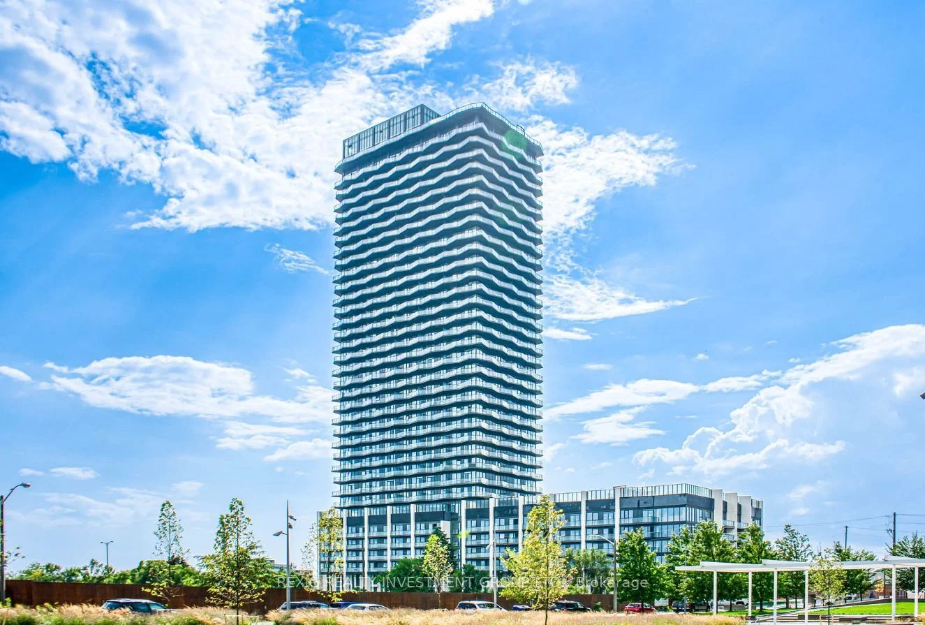 36 Zorra Street 3011, Toronto W08, ON M8Z 4Z7