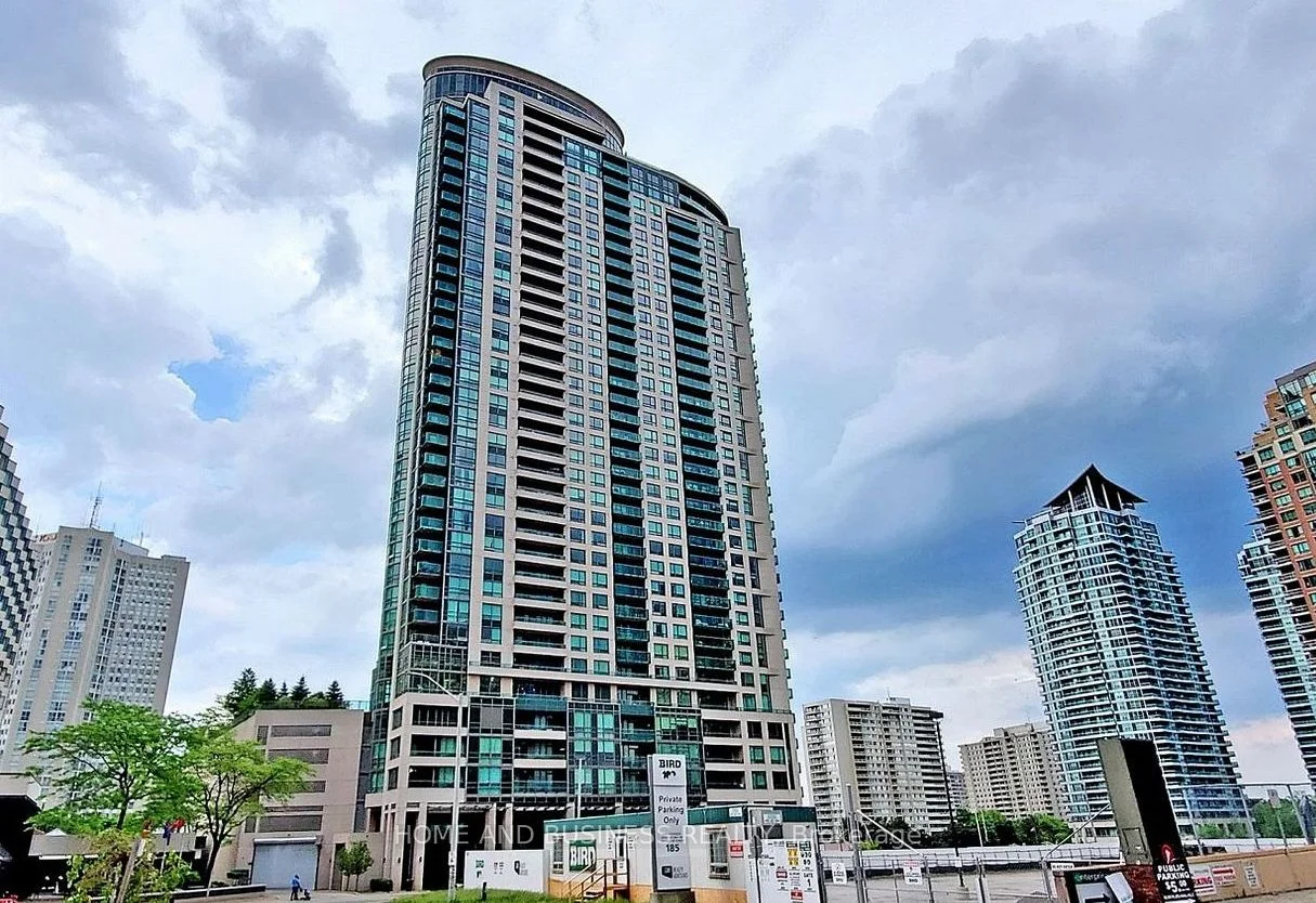 208 Enfield Place 3508, Mississauga, On L5b 0g8