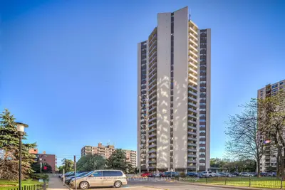 Condo Apartment in Toronto