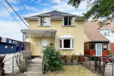 Detached in Toronto