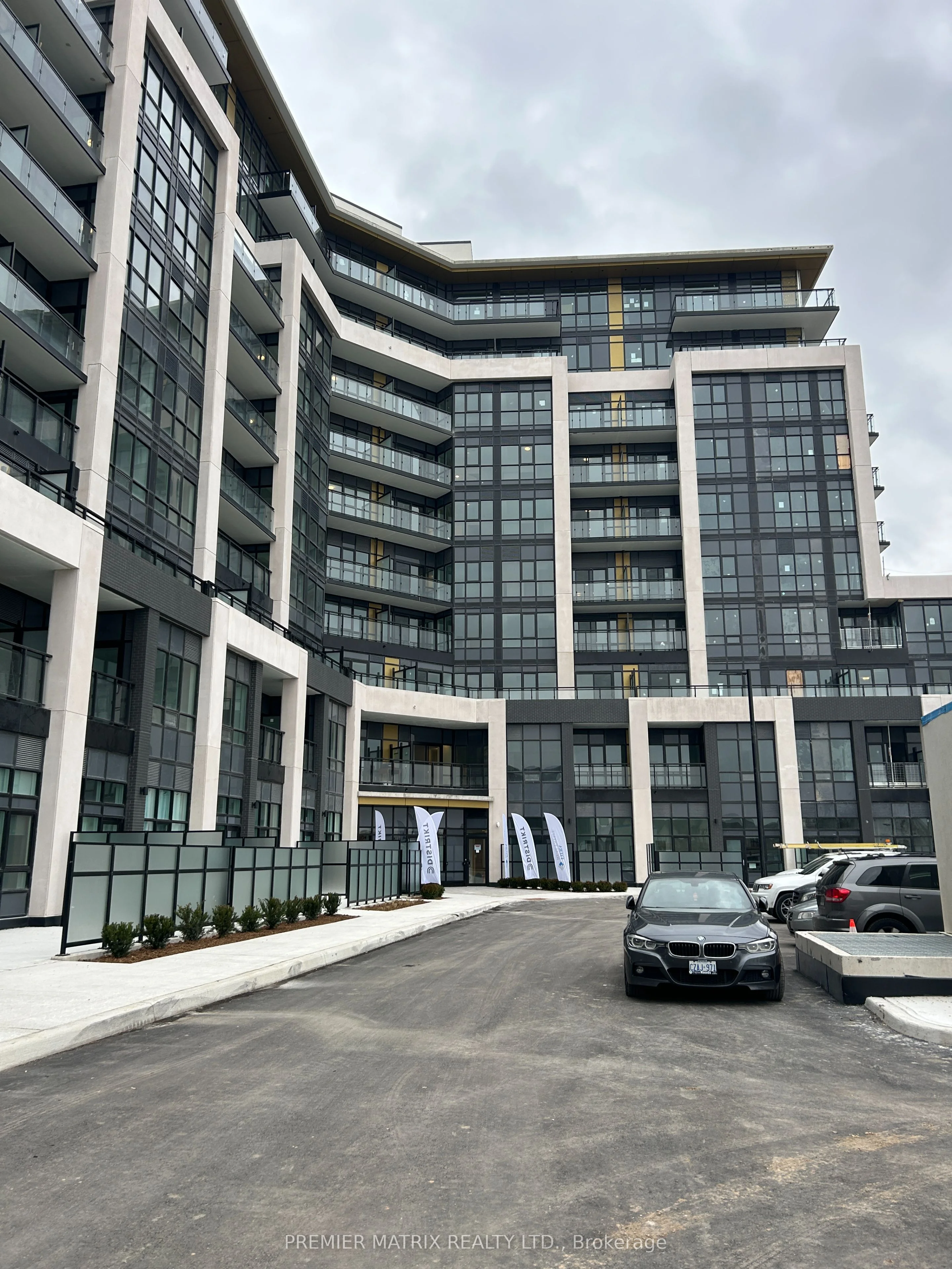 405 Dundas Street W 514, Oakville, On L6m 4m2