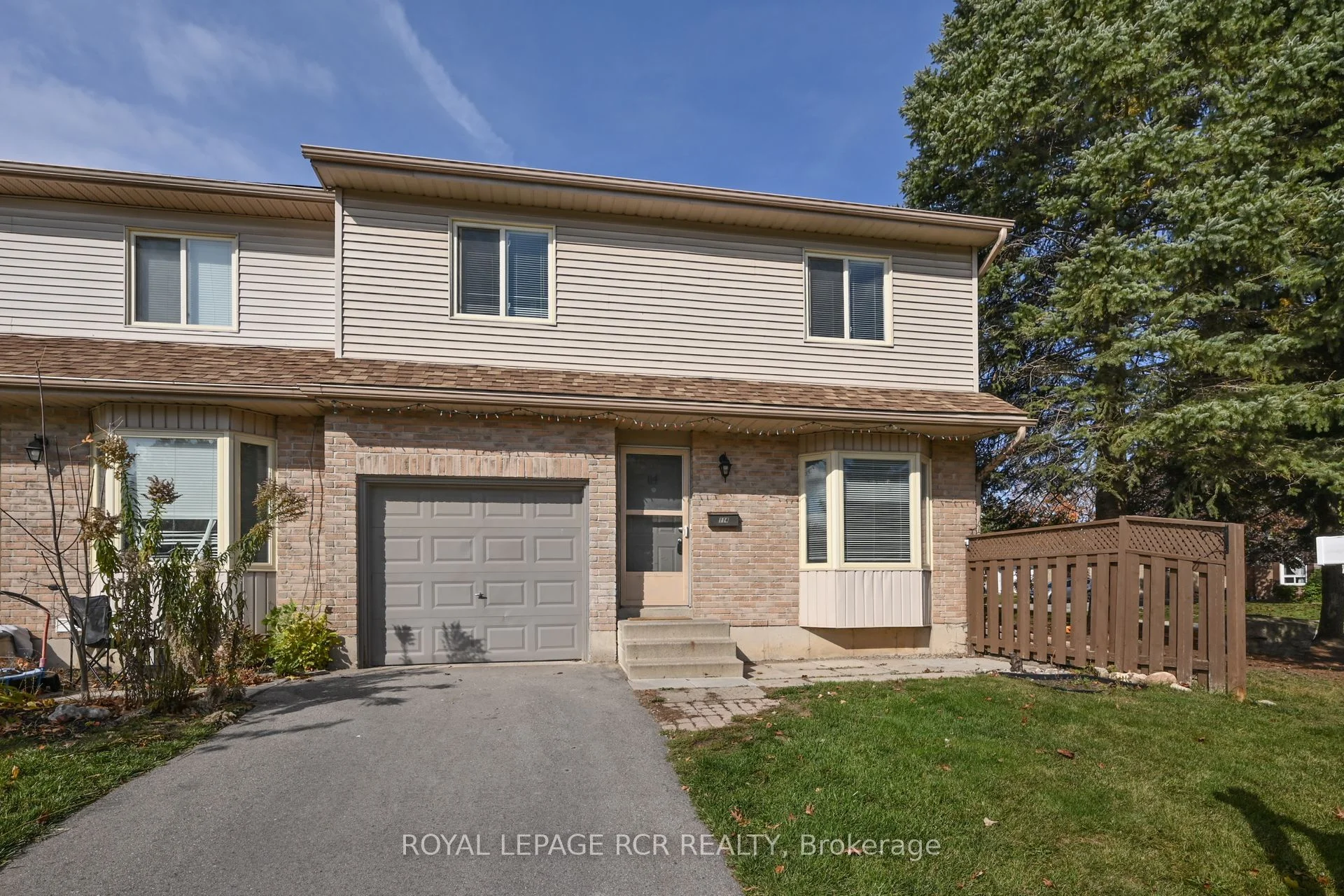 90 Lawrence Avenue 114, Orangeville, ON L9W 4J6