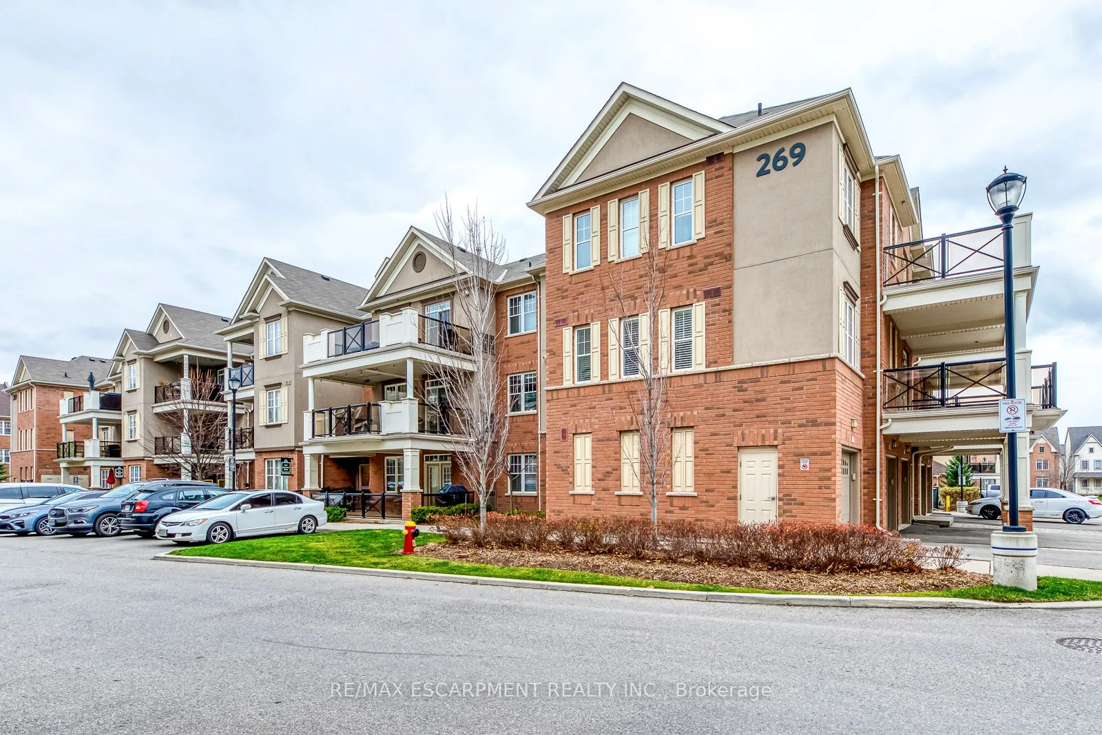 269 Georgian Drive 310, Oakville, On L6h 6v1
