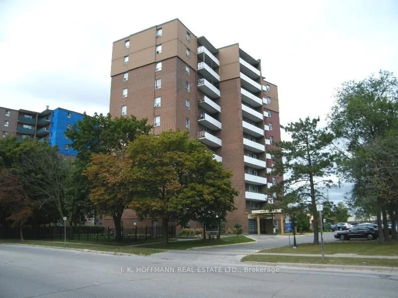 3105 Queen Frederica Drive 902, Mississauga, ON L4Y 3A5