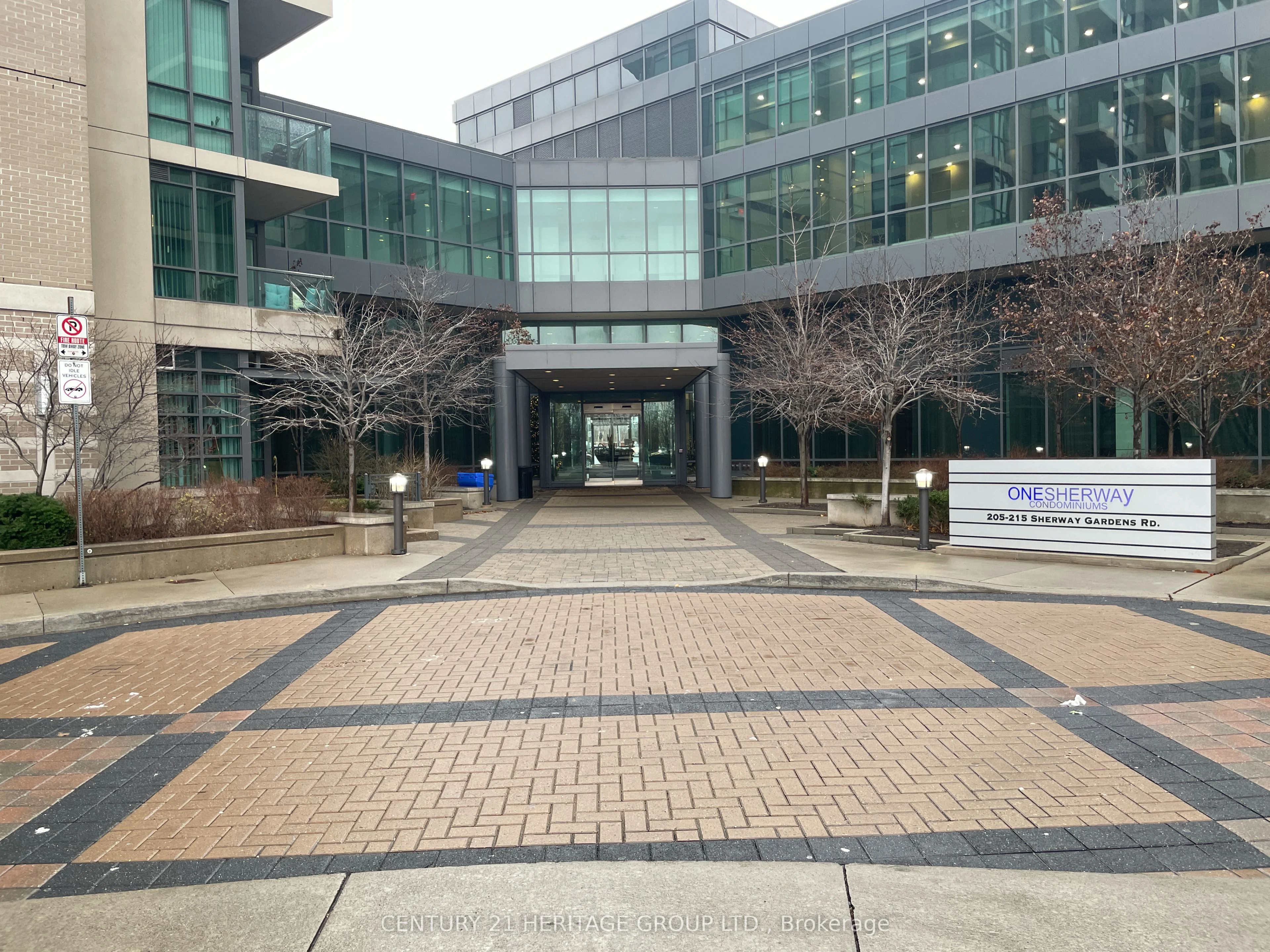 205 Sherway Gardens Road 106, Toronto W08, ON M9C 0A5