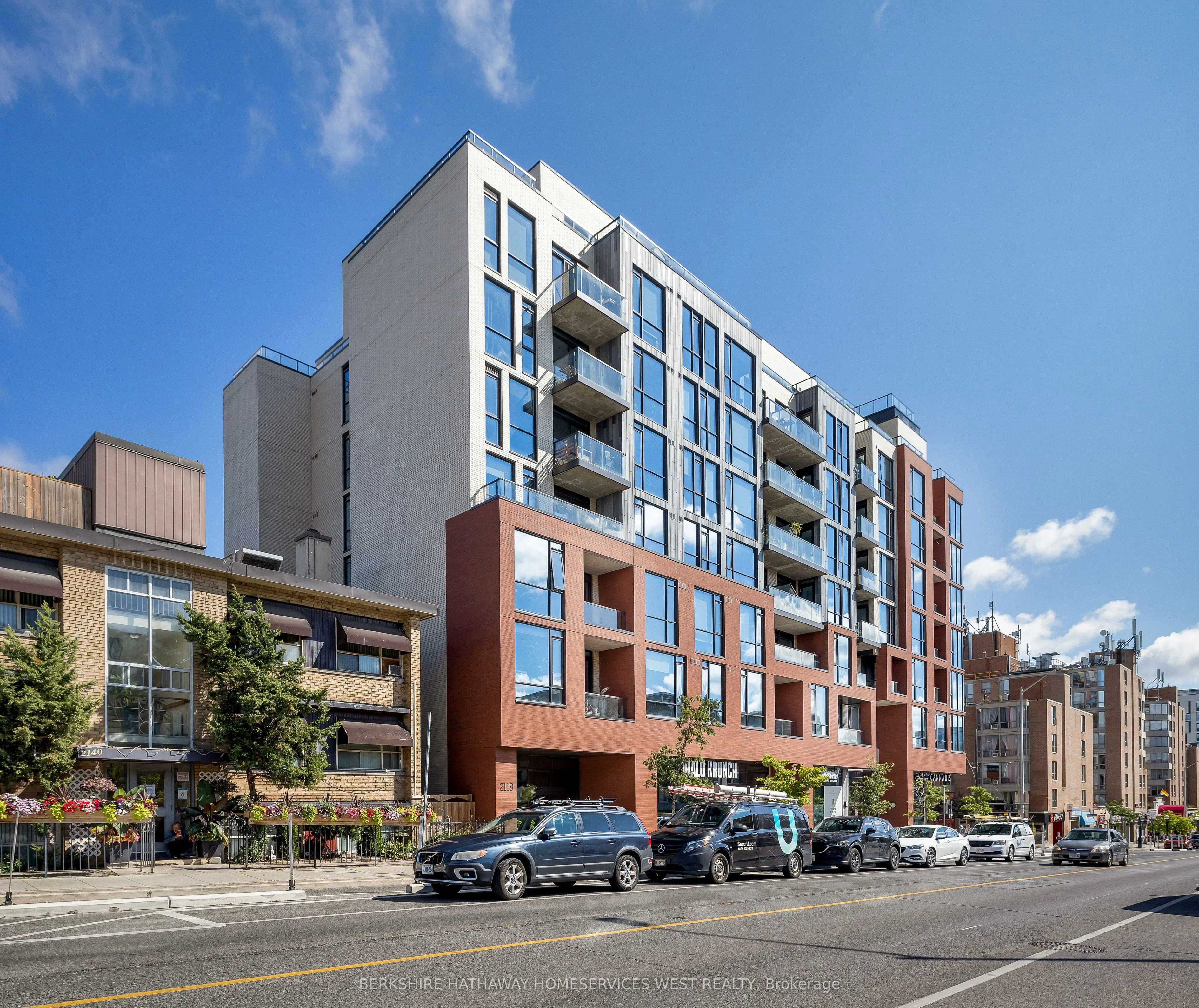 2118 Bloor Street W 605, Toronto W02, On M6s 1m8