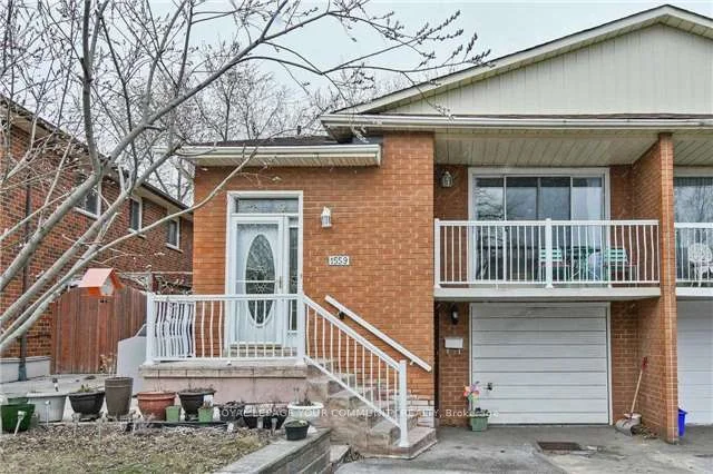 1559 Shale Oak Mews Bsmt, Mississauga, ON L4W 2M1