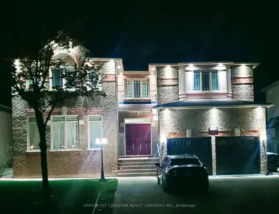562 Feathergrass Crescent 562 B, Mississauga, ON L4Z 3Y5