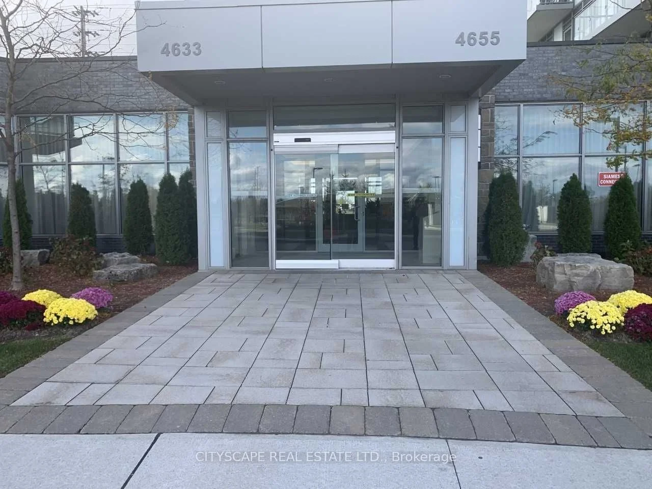 4633 Glen Erin Drive 1404, Mississauga, ON L5M 0Y6