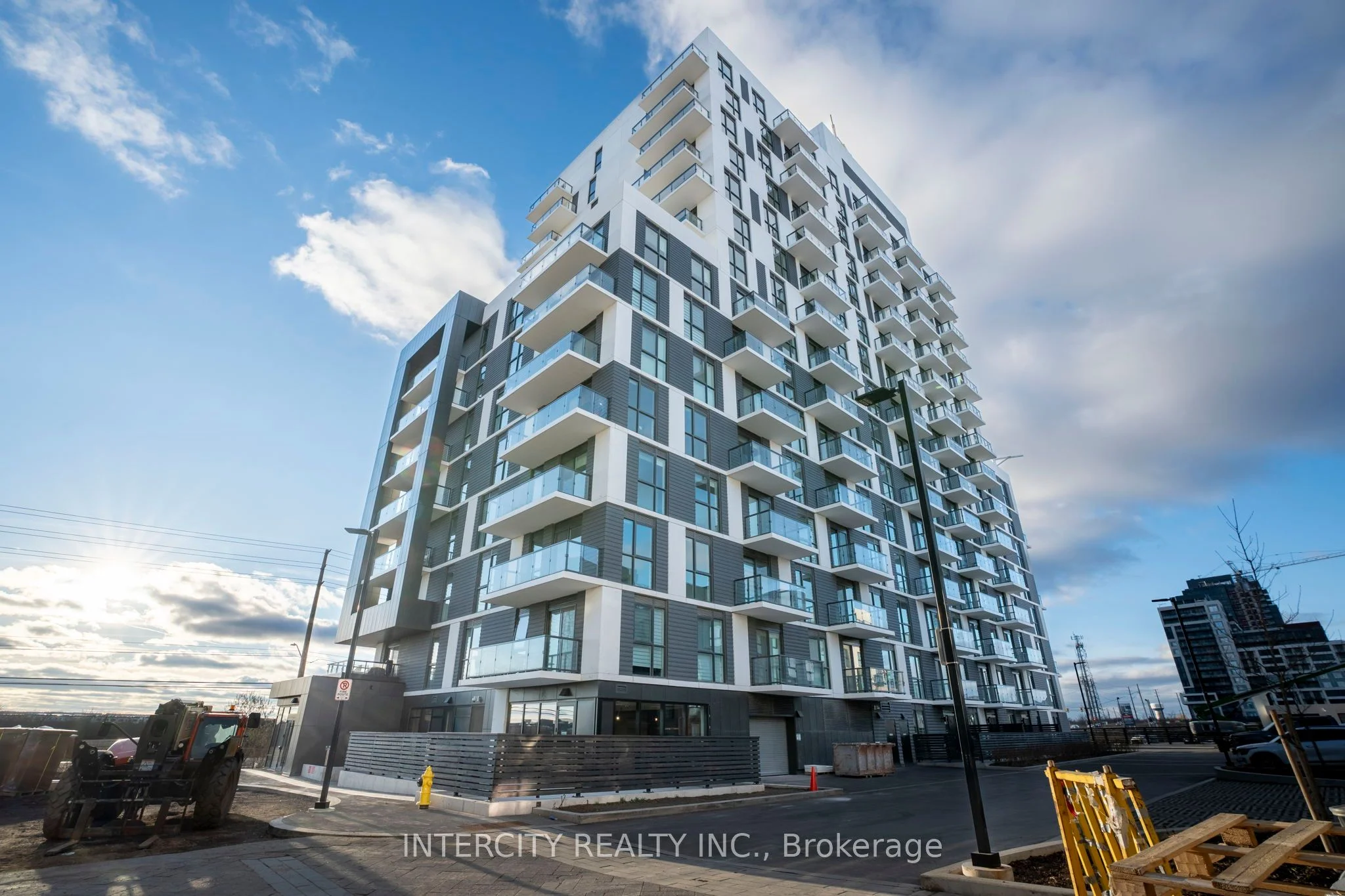 345 Wheat Boom Drive 510, Oakville, ON L6H 7X5