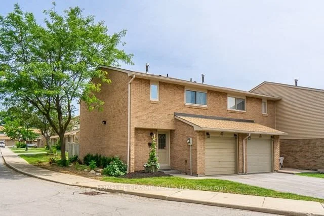 1542 Lancaster Drive 99, Oakville, On L6h 2z4