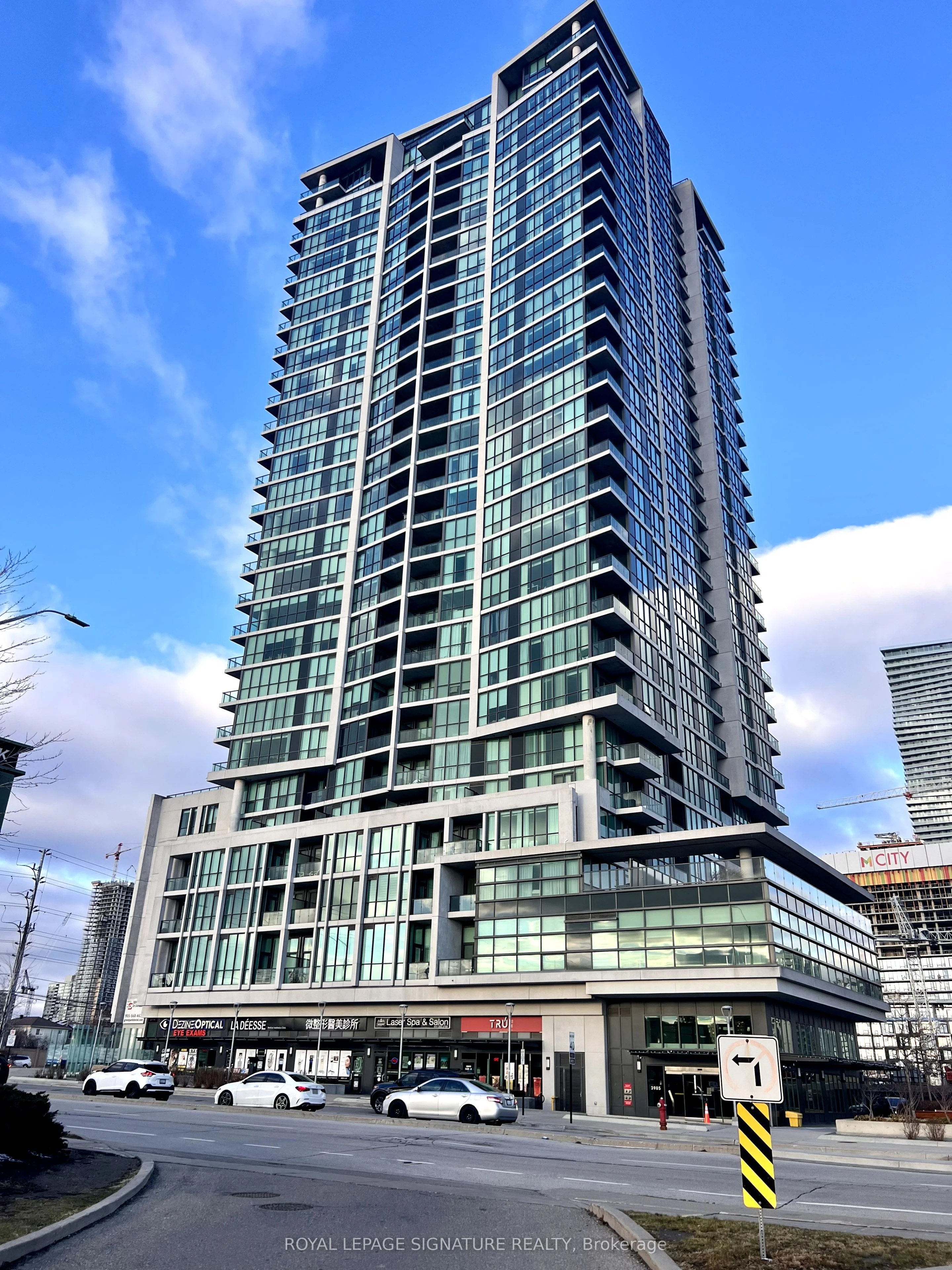 3985 Grand Park Drive S 1203, Mississauga, ON L5B 0H8